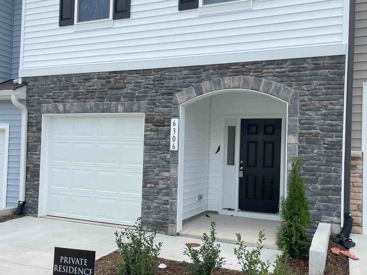 6306 Lady Eliza Lane - Photo 3 of 38