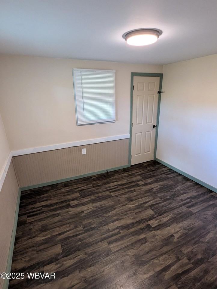 3225 River Rd - Photo 7 of 13