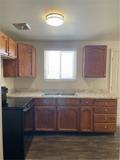 542 En - Photo 1 of 1
