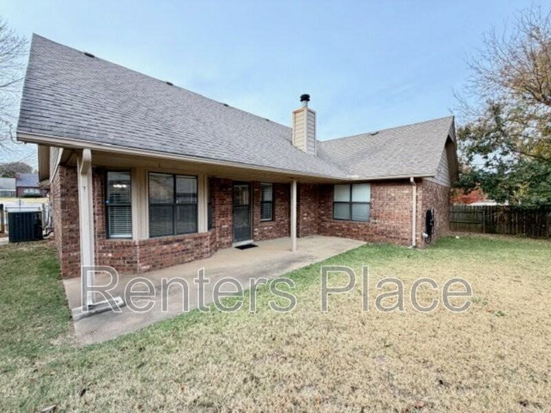 11121 S 106th East Ave - Photo 7 of 21