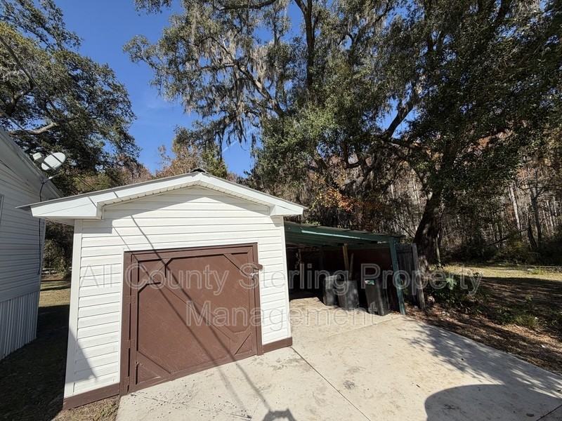 171 Sw Merrimack Pl - Photo 3 of 20