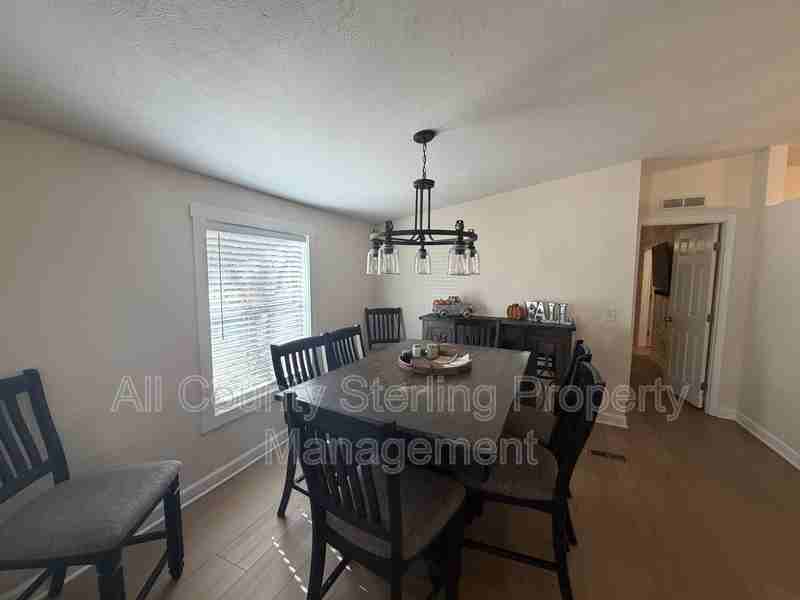 171 Sw Merrimack Pl - Photo 7 of 20