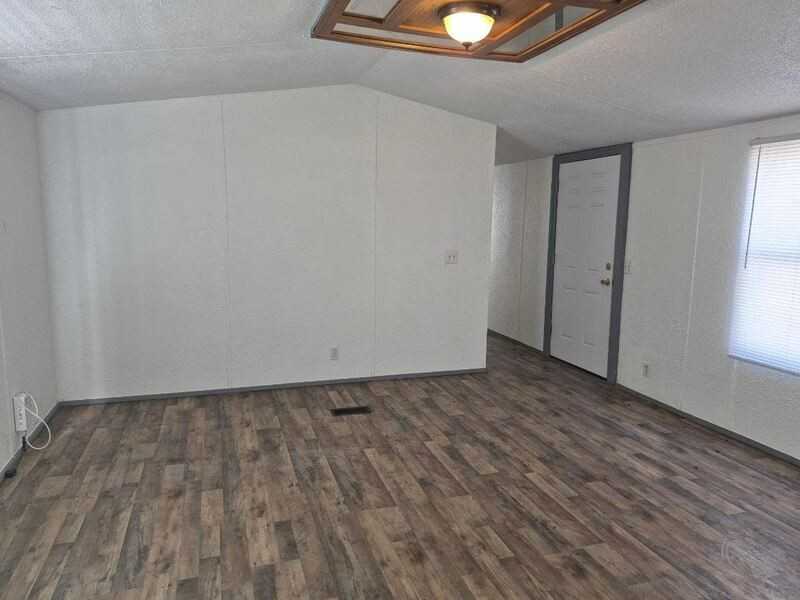 209 S Avenue #LOT2 - Photo 2 of 11