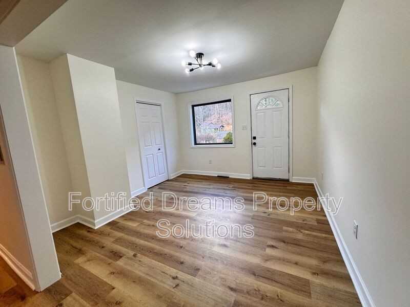 94 Camp Branch Rd - Photo 5 of 23