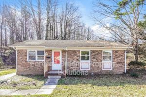 featured image of 4930 Rumley Circle