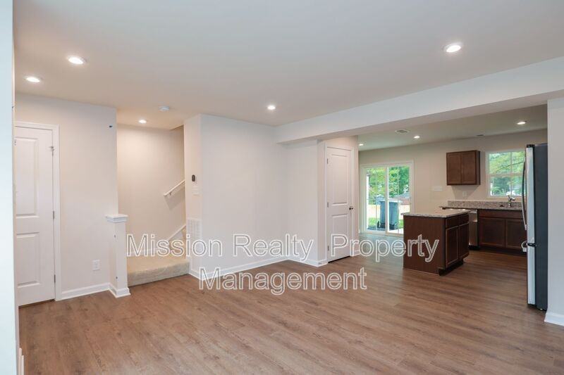 1164 Canterbury Ridge Rd - Photo 3 of 24