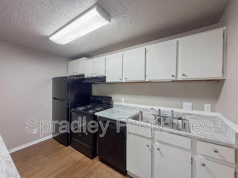 608 John Paul Jones Dr #181 - Photo 2 of 8