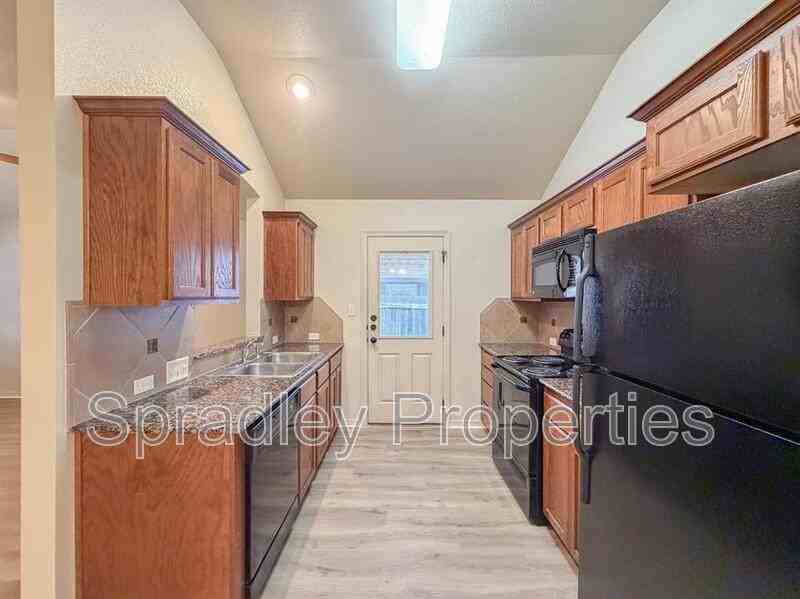 120A Andy Ln - Photo 5 of 20