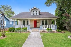 featured image of 1652 Cherry Street North #D