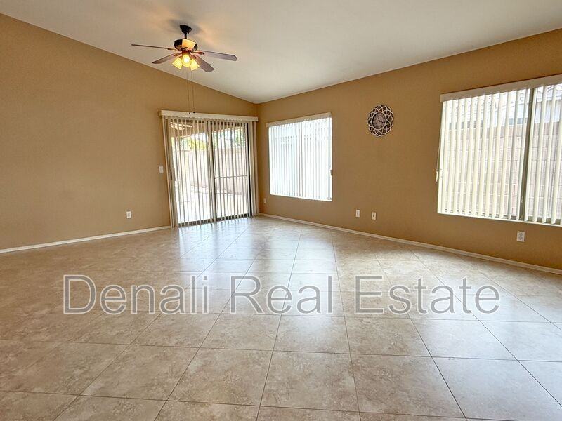 3838 E Derringer Way - Photo 4 of 24