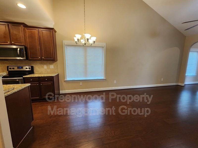 649 Nikyle Cir #1 - Photo 7 of 24