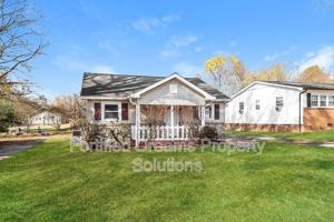 featured image of 2909 Glendale Avenue