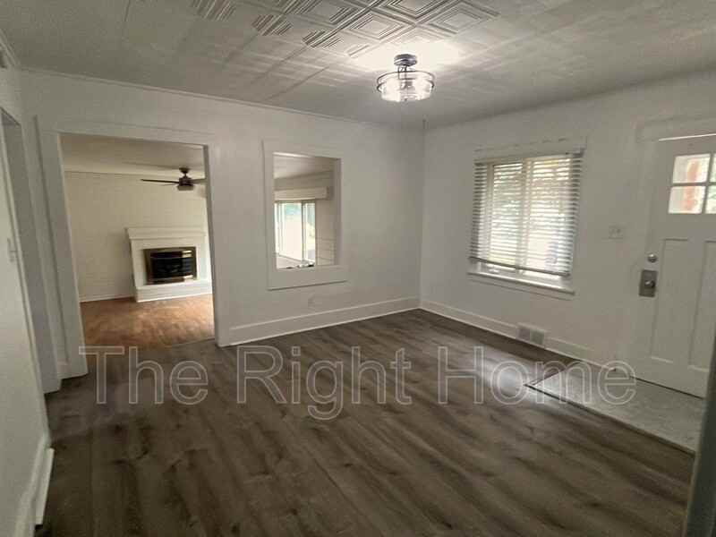 8334 Izard Street - Photo 3 of 19