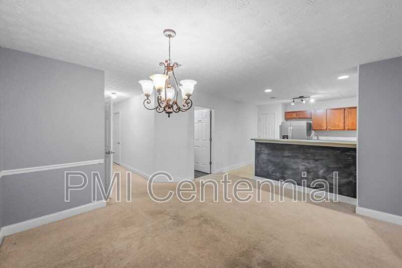 152 Tara Commons Dr - Photo 4 of 21