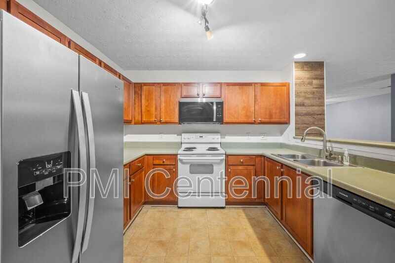 152 Tara Commons Dr - Photo 7 of 21