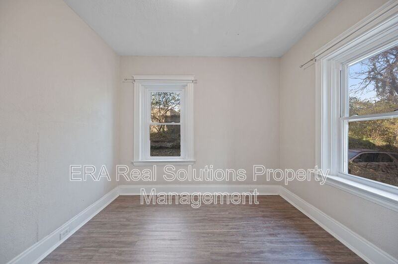 816 Windham Ave #3 - Photo 7 of 37