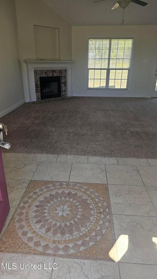 3111 Village Cir - Photo 4 of 13