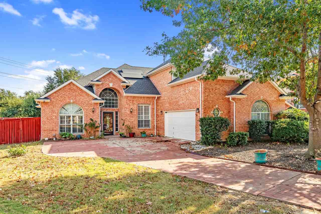 1226 Glenbury Ct - Photo 2 of 46