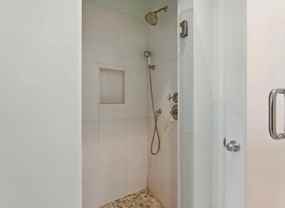 1615 N Laurel Ave - Photo 1 of 1