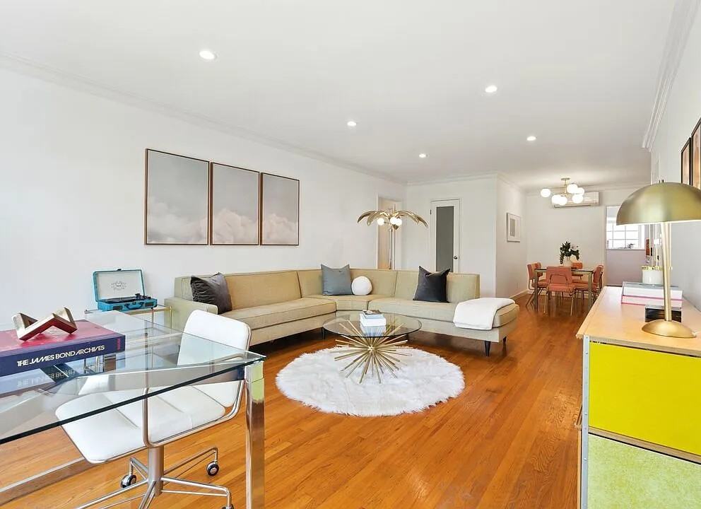 1615 N Laurel Ave - Photo 3 of 25