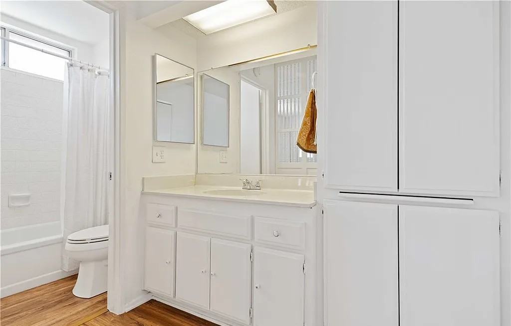 5500 Lindley Ave - Photo 3 of 19