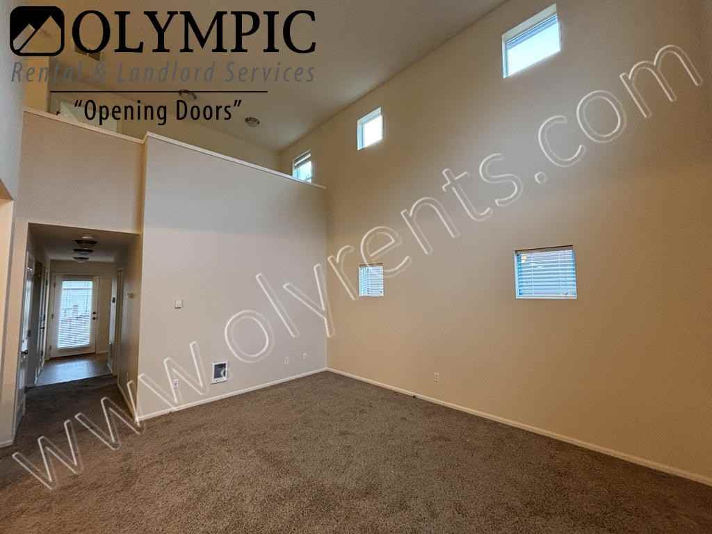 6512 Ruddell Rd Se - Photo 4 of 23