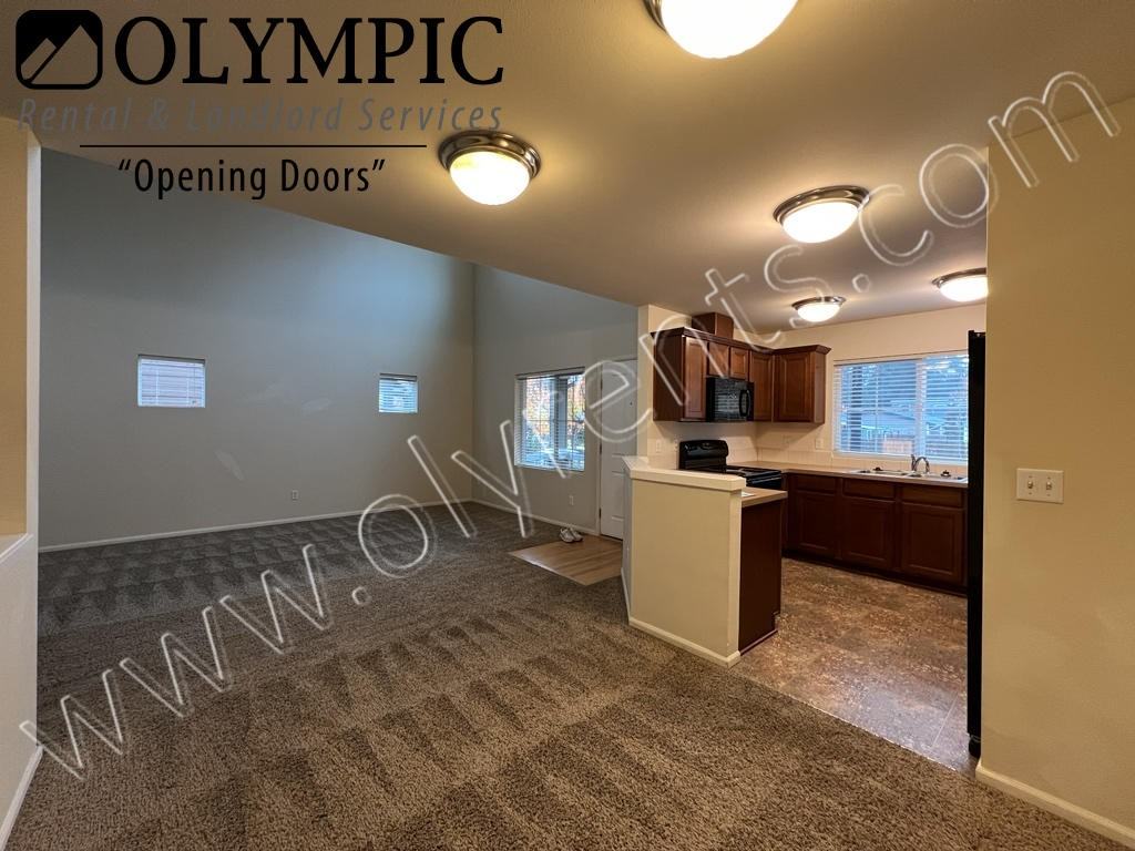6512 Ruddell Rd Se - Photo 6 of 23