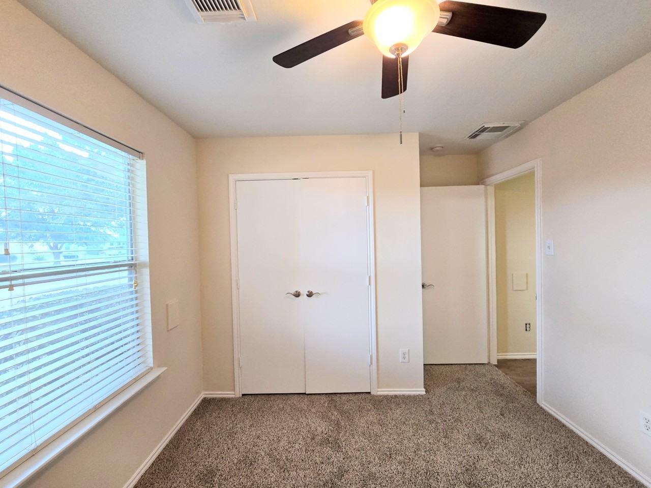 29527 Evergreen Hills Dr - Photo 5 of 28