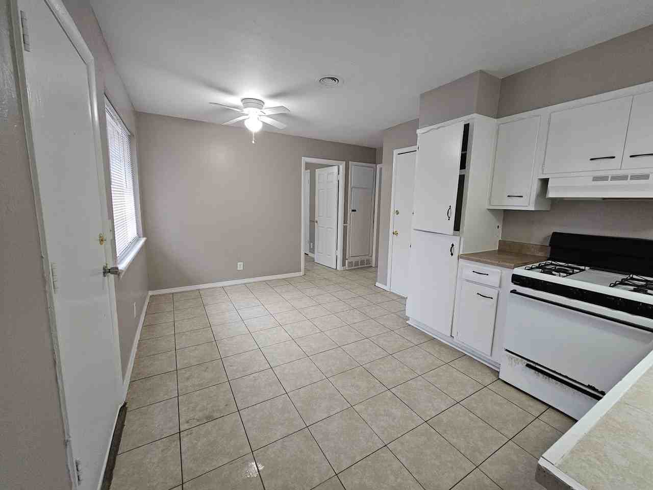 261 Northwest 80th Street - Photo 3 of 14