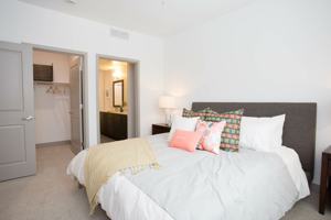 featured image of 4626 N 16th St