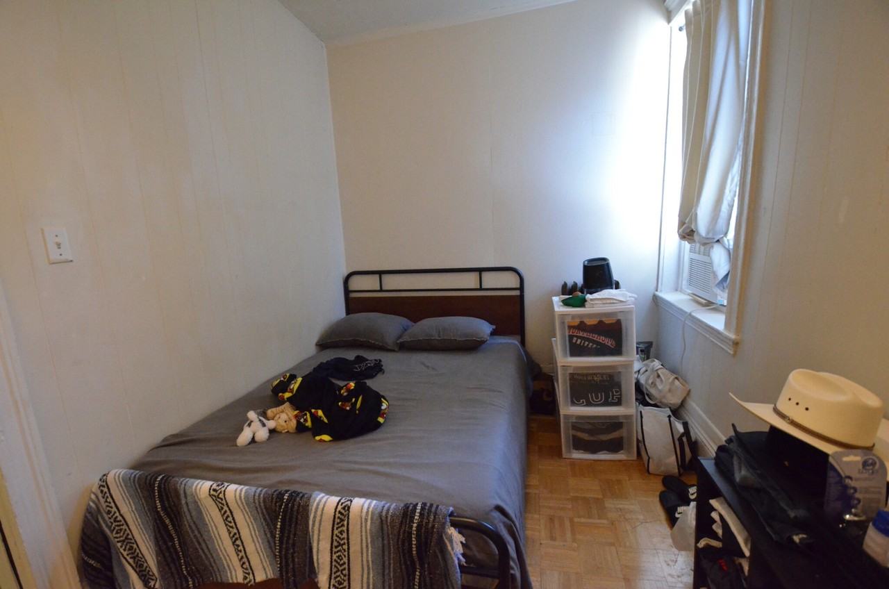 Burbank Street #24 - Photo 6 of 15