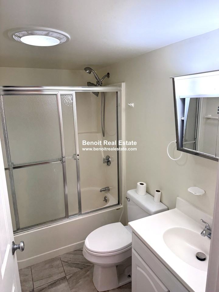 Rice Street #107 - Photo 7 of 8