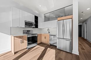 1439 W Fillmore St #312 - Photo 1 of 1