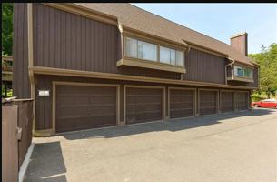 featured image of Heritage Crest Dr #B