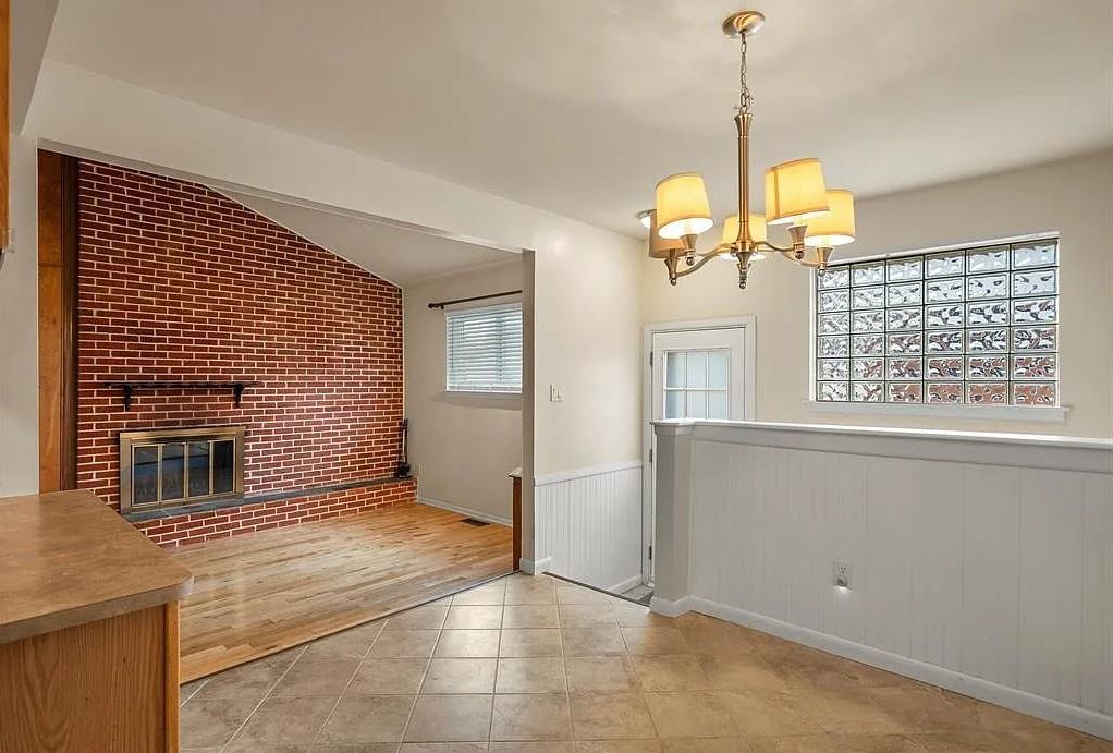 2754 Northampton Drive #NA - Photo 5 of 17