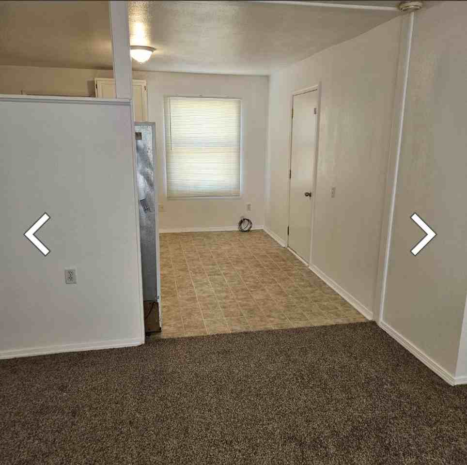 2324 Northwest 30th Street - Photo 5 of 20