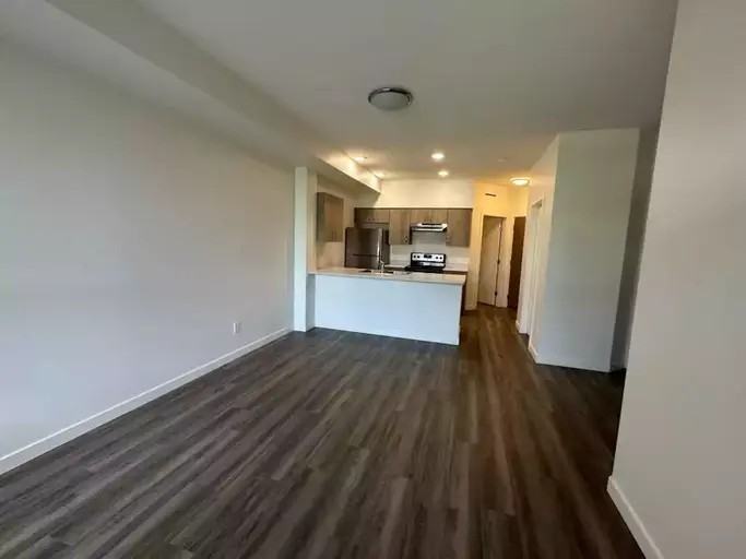 1811 Salton Rd #303 - Photo 2 of 12