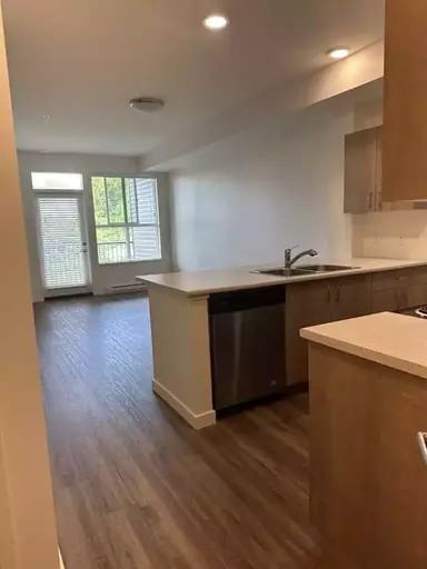 1811 Salton Rd #303 - Photo 3 of 12