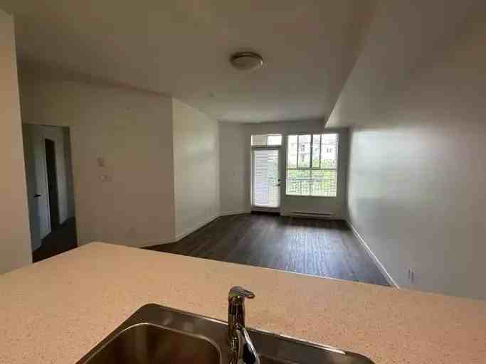 1811 Salton Rd #303 - Photo 4 of 12