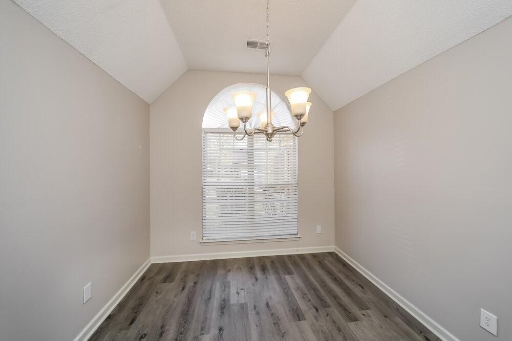 2773 Misty Valley Dr - Photo 5 of 16