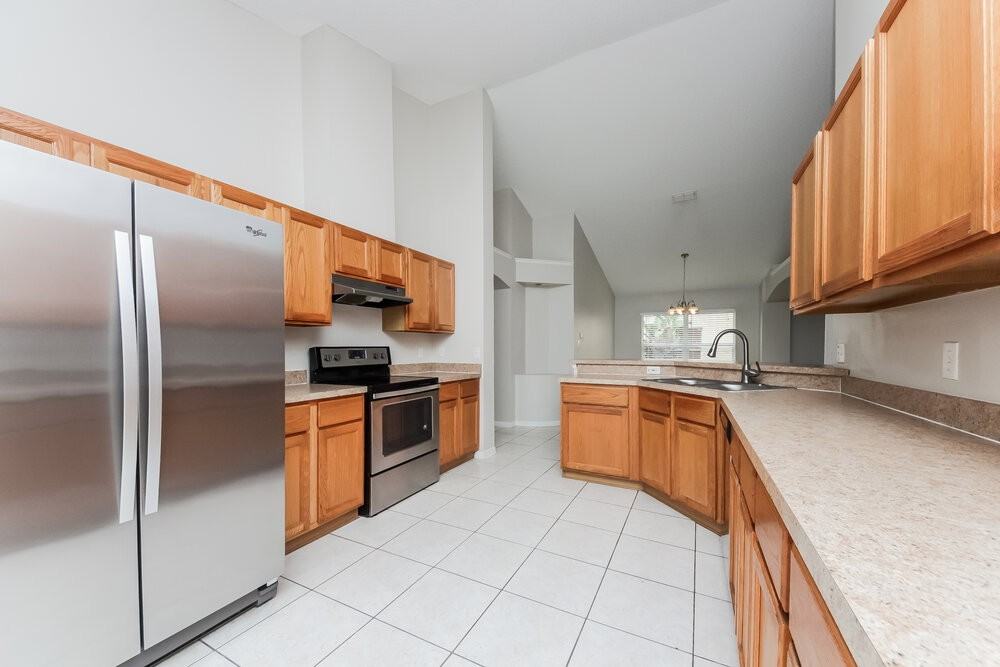 2511 Shelby Cir - Photo 7 of 16