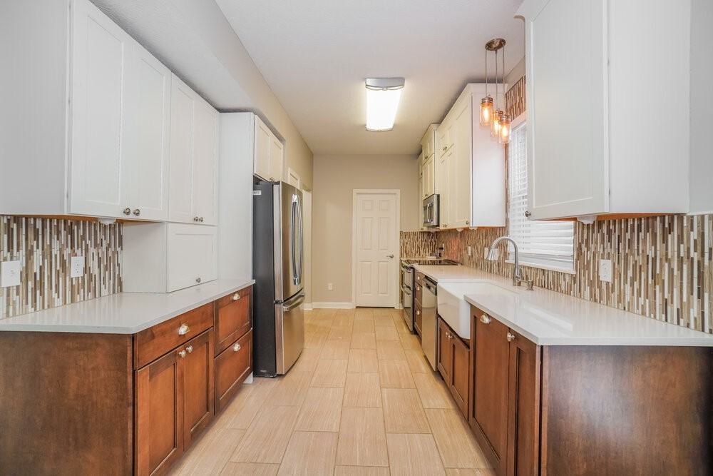 5932 Ruihley Way - Photo 7 of 17