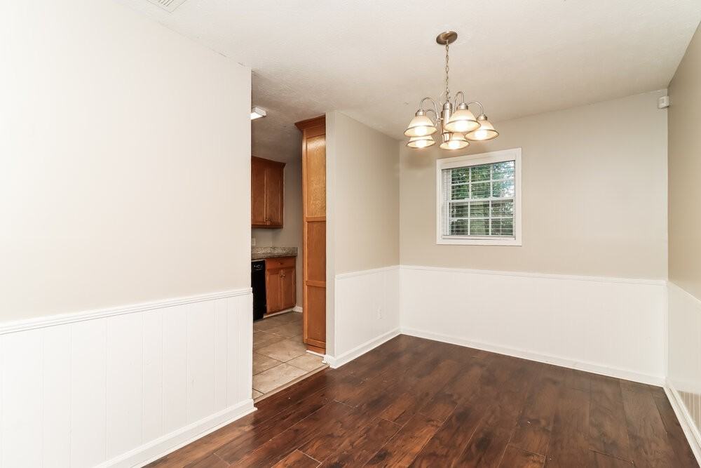 3244 Stone Ct - Photo 5 of 16