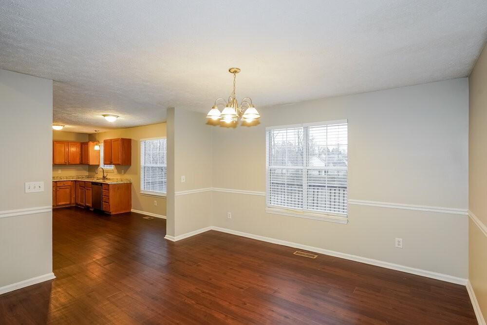 5132 Pebble Creek Dr - Photo 6 of 17