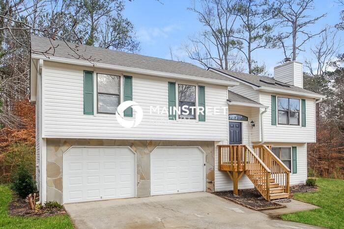 1062 Buckboard Ct - Photo 2 of 17