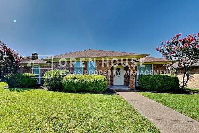 601 Stoneybrook Drive - Photo 2 of 21