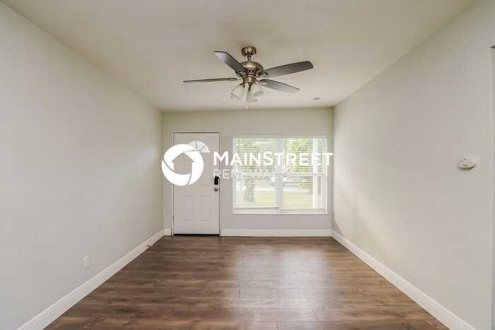 107 Quintard Ave - Photo 2 of 16