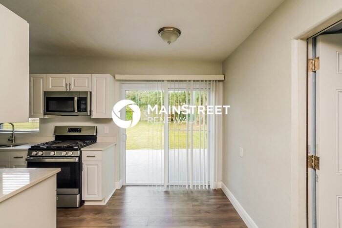 107 Quintard Ave - Photo 3 of 16