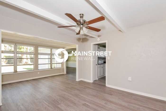 2839 Hope St - Photo 3 of 16