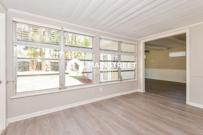 2839 Hope St - Photo 6 of 16